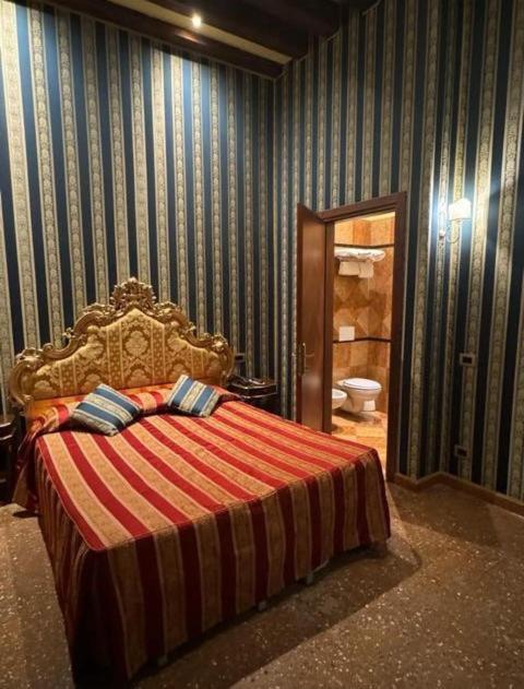 Ca' San Zaccaria Hotel Venice Exterior photo